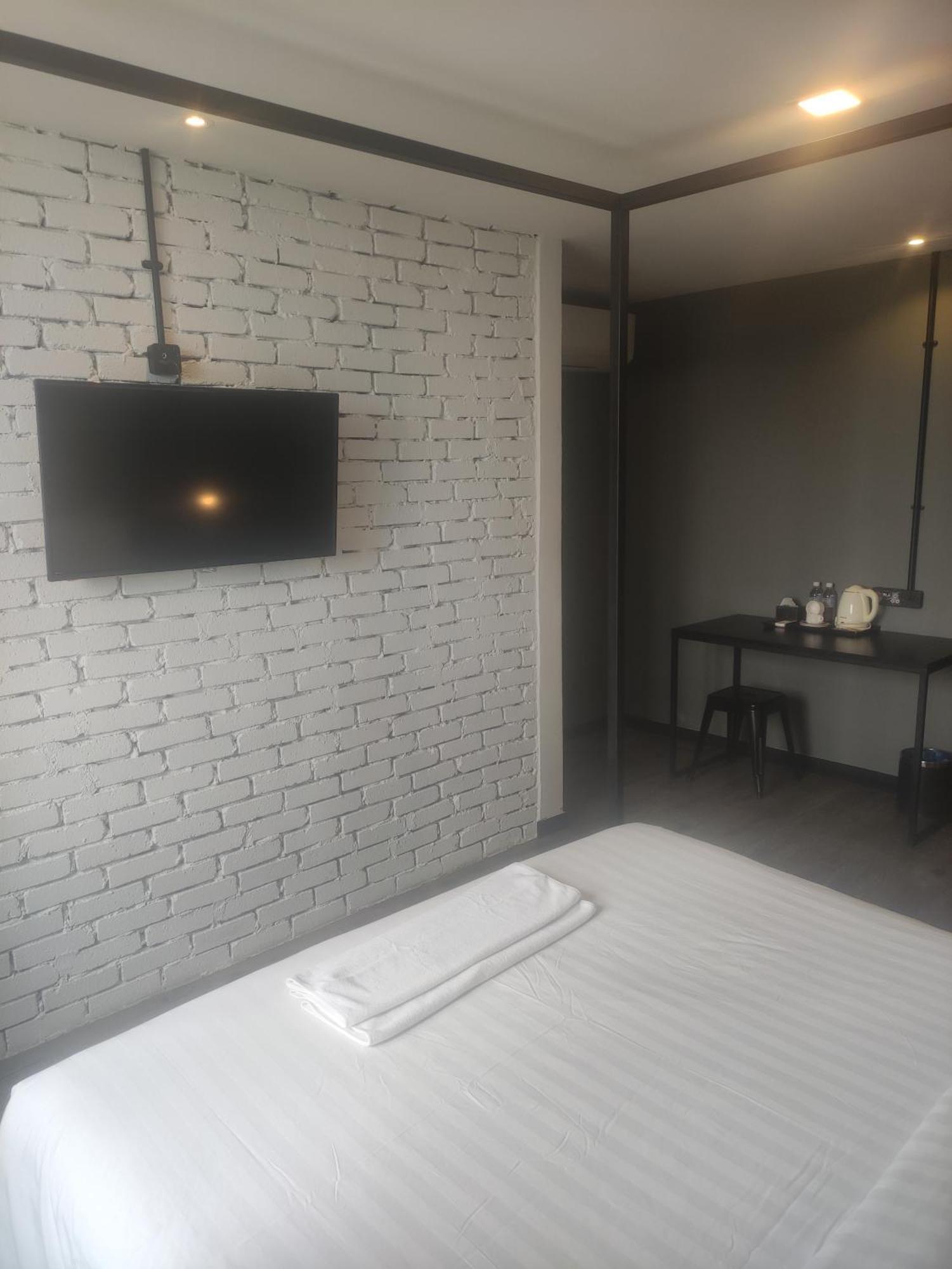 68 Boutique Hotel Sitiawan Kültér fotó